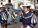 Patrick in der Uniform des Goldstadt-Fanfarenzug 1999